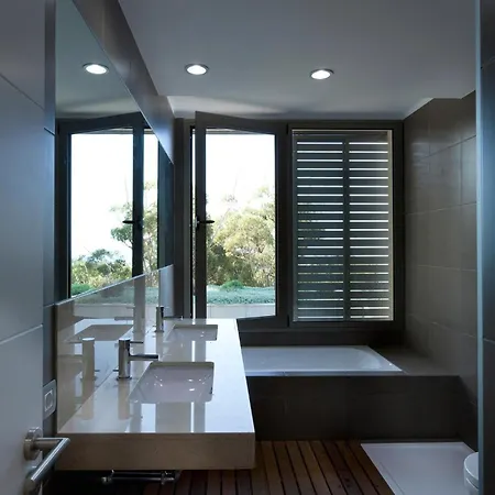 Coral La Quinta Villa *