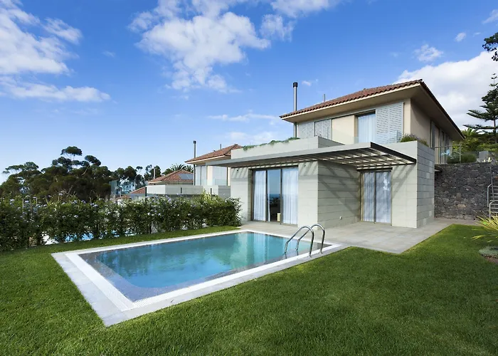 Coral La Quinta Villa *